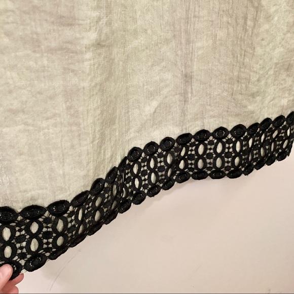 NINE WEST Pale Gold Shift Dress with Black Detail - Picture 3 of 7